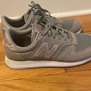 New Balance Gray Sneakers with Metallic pink Accents